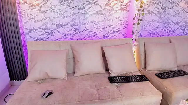 eimi rosse18 online show from 19, 11, 2025