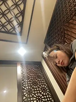 EllieYun online show from 5, 10, 2025