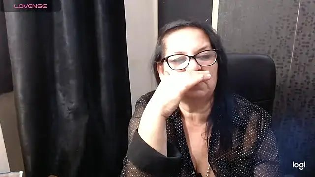 MissSanjanne online show from 5, 11, 2025