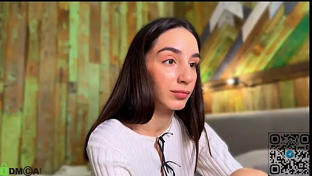 Elliizabeth online show from 27, 10, 2025