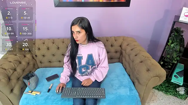 Vhaleria Vega online show from 4, 10, 2025