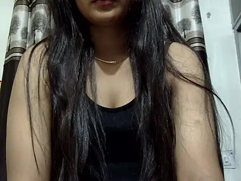 Snapshot of ANAYA_BABEE chatting on 8, 10, 2025 ANAYA BABEE online show from 8, 10, 2025