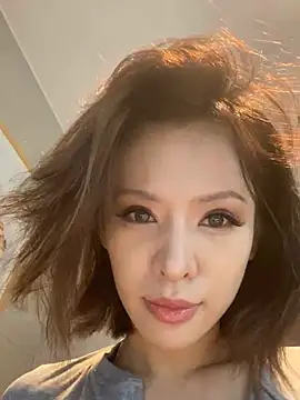 Snapshot of miumiu-66 chatting on 17, 6, 2026 miumiu-66 online show from 17, 6, 2026