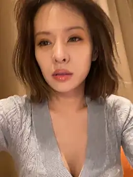 miumiu-66 online show from 2, 6, 2026