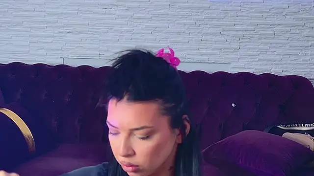 MeganSin  online show from 10, 2, 2026