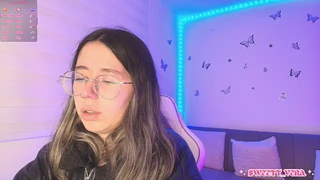 Snapshot of sweettvera chatting on 17, 5, 2026 sweettvera online show from 17, 5, 2026