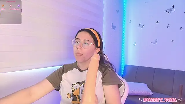 Snapshot of sweettvera chatting on 11, 5, 2026 sweettvera online show from 11, 5, 2026