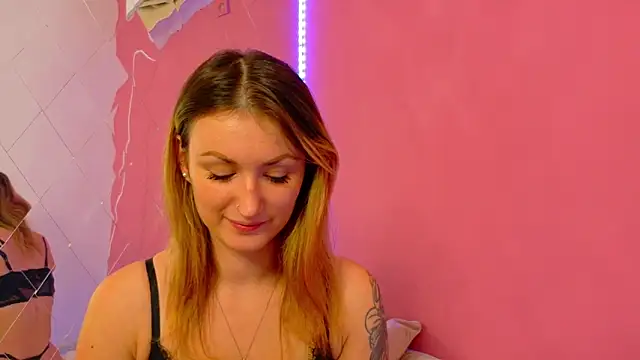 Anaayss  online show from 28, 10, 2025