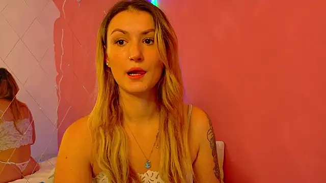 Anaayss  online show from 14, 10, 2025