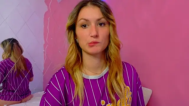 Anaayss  online show from 17, 10, 2025