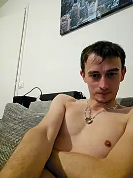 Snapshot of Chrisou73 chatting on 18, 5, 2026 Chrisou73 online show from 18, 5, 2026