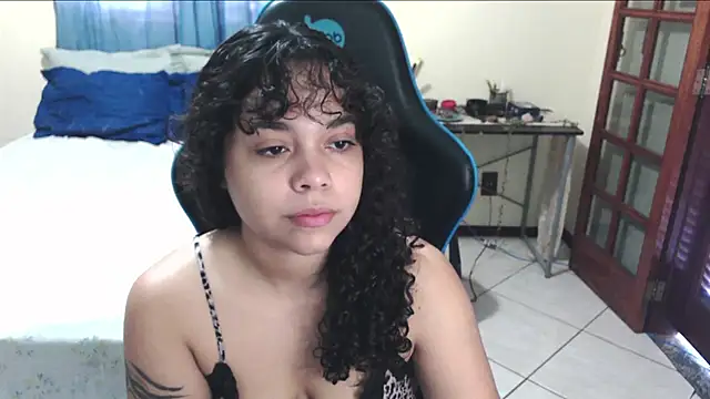 Snapshot of sweetamy326 chatting on 2, 5, 2026 sweetamy326 online show from 2, 5, 2026