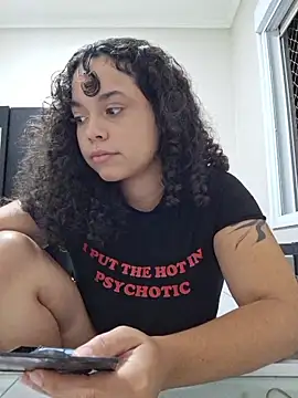 Snapshot of sweetamy326 chatting on 26, 5, 2026 sweetamy326 online show from 26, 5, 2026