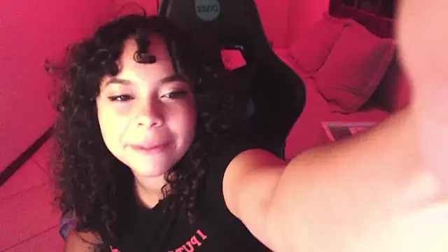 Snapshot of sweetamy326 chatting on 24, 4, 2026 sweetamy326 online show from 24, 4, 2026