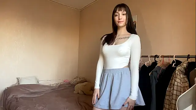 alexthebunny online show from 28, 9, 2025