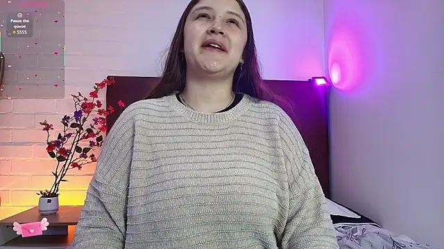 Krystal Heartss online show from 6, 3, 2026