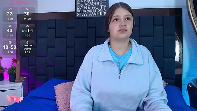 Snapshot of Krystal_Heartss chatting on 25, 11, 2025 Krystal Heartss online show from 25, 11, 2025