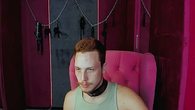 LeoMooree online show from 8, 10, 2025