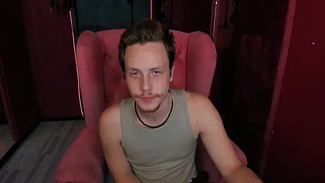 LeoMooree online show from 14, 11, 2025