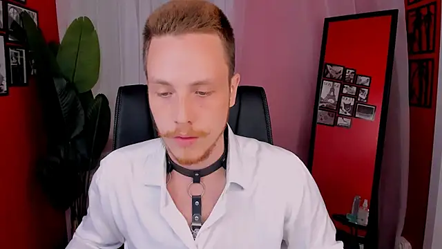 LeoMooree online show from 27, 9, 2025