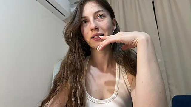 Snapshot of Prettyyy_Angel chatting on 23, 5, 2026 Prettyyy Angel online show from 23, 5, 2026