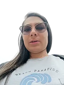 Mia-love-03 online show from 5, 10, 2025