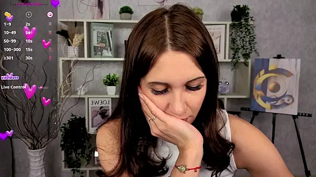 Snapshot of DreamVelour chatting on 27, 11, 2025 DreamVelour online show from 27, 11, 2025