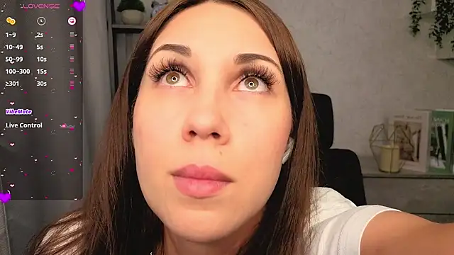 DreamVelour online show from 20, 12, 2025