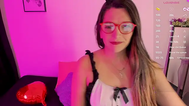 Hanna MA online show from 5, 6, 2026