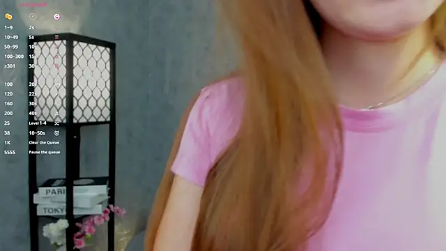 ElenoreReth online show from 8, 1, 2026