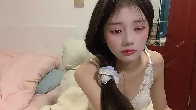 Ximei-O online show from 13, 11, 2025