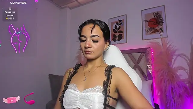 akira 09  online show from 3, 11, 2025