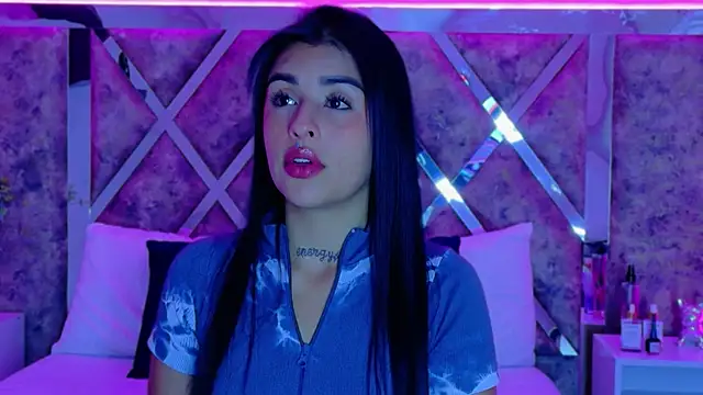 SofiaLopez   online show from 5, 10, 2025