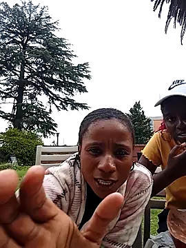 HotPetite 25 online show from 27, 11, 2025