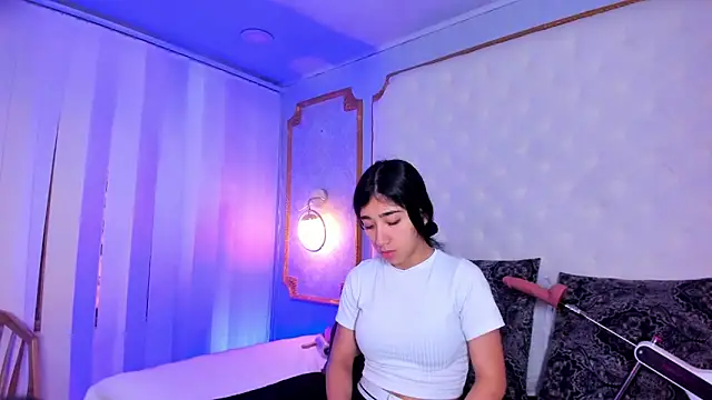 Mariana Kalo online show from 7, 1, 2026