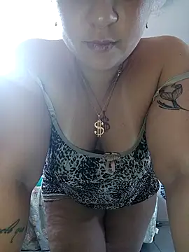 Moranguinha2234 online show from 2, 4, 2026