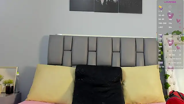 Ale Noahxx online show from 7, 10, 2025