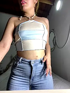 Bleer Rousse online show from 8, 11, 2025