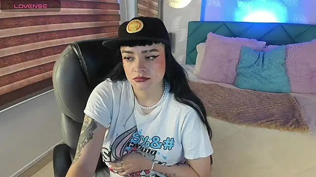 Antonela vargas online show from 31, 3, 2026