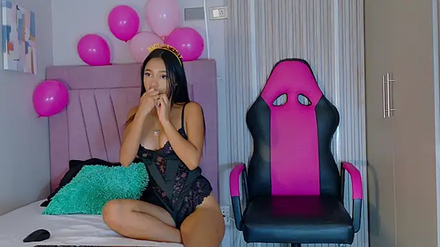 meli peach1 online show from 18, 11, 2025