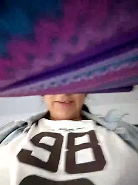 Michell Monet online show from 5, 4, 2026