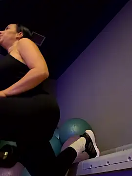 Anavalle online show from 13, 2, 2026