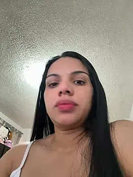 Snapshot of Anavalle chatting on 11, 5, 2026 Anavalle online show from 11, 5, 2026