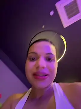 Snapshot of Anavalle chatting on 5, 6, 2026 Anavalle online show from 5, 6, 2026