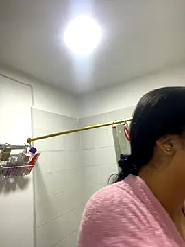 Snapshot of IsabellaJoness_ chatting on 20, 10, 2025 IsabellaJoness online show from 20, 10, 2025