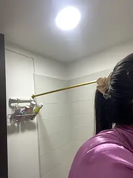 Snapshot of IsabellaJoness_ chatting on 3, 11, 2025 IsabellaJoness online show from 3, 11, 2025