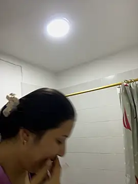 Snapshot of IsabellaJoness_ chatting on 7, 11, 2025 IsabellaJoness online show from 7, 11, 2025