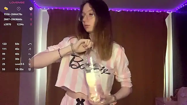 KrystinFunches online show from 1, 11, 2025