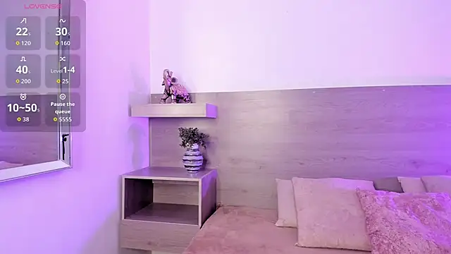 Snapshot of Ivana_Hall chatting on 24, 11, 2025 Ivana Hall online show from 24, 11, 2025