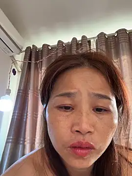 Snapshot of aoosuu chatting on 22, 10, 2025 aoosuu online show from 22, 10, 2025